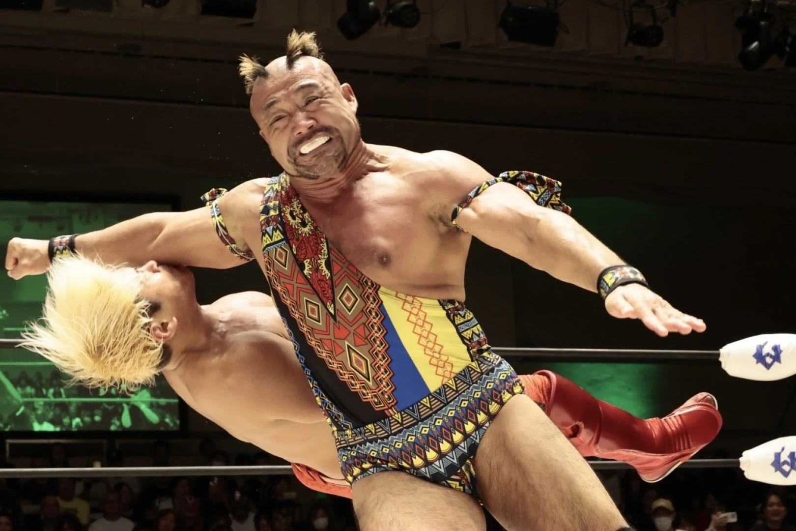 【5・30後楽園大会バックステージコメント】「清宮海斗vs内藤哲也」一騎打ちが急転決定的に タッグリーグで“海晴”が内藤＆BUSHI撃破▼征矢&飯野が“丸拳”粉砕で無傷連勝▼OZAWAがラダー投入も裏目…Yoshikiが無傷連勝▼杉浦が奥の手でグッドブラザーズに土▼Hi69がアレハ技あり料理でGHCジュニアタッグ挑戦へ