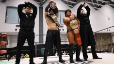 2/2八王子大会 試合後コメント ガレノからマスク強奪…ルチャドールOZAWAが小躍り 後楽園へ「絶対に“中身"味見してやる」