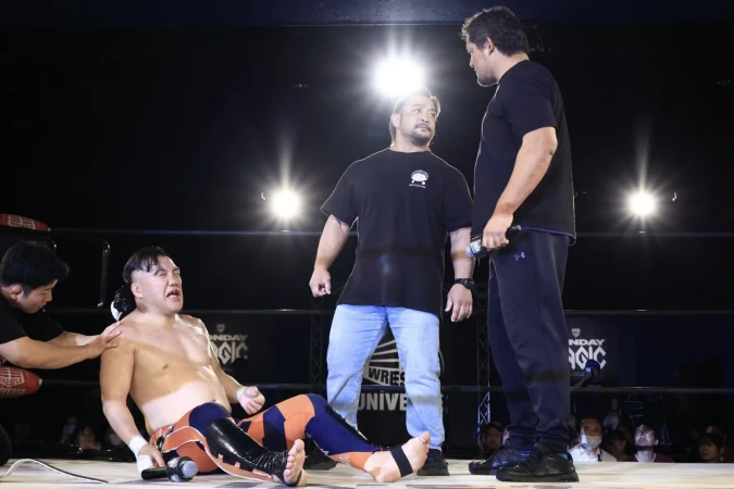 【5・25新宿大会バックステージコメント】ハードコア戦で一本勝ち…佐藤光留が田中将斗破って白GHC戴冠 石川修司、関本大介相手の3WAY防衛戦浮上▼GHC女子王座決定戦「愚零闘咲夜vsMIRAI」決定 咲夜が毒霧噴射&ベルト強奪▼拳王がバラモン兄弟が禁断（?）遭遇 大乱戦も「また“阿修羅”で組むか?」